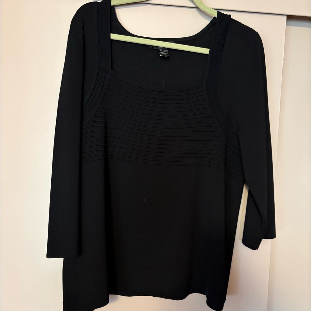 Cable & Gauge Black Long Sleeve Top